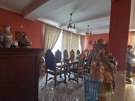 Casa de vânzare 7 camere, în Corbeanca