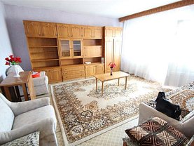 Apartament de vânzare 3 camere, în Bacau, zona Nord