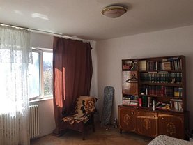 Apartament de vânzare 2 camere, în Bacau, zona Alexandru cel Bun