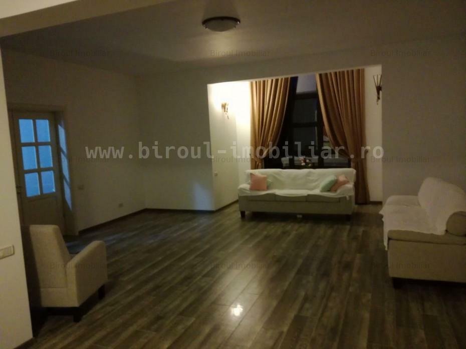 Vânzare Vilă P+1 în Stațiunea Mamaia Nord cu Teren 1564 mp