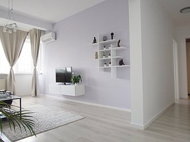 Apartament de închiriat 3 camere, în Bucuresti, zona P-ta Universitatii