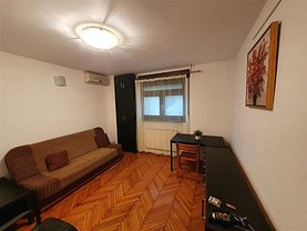 Apartament de vânzare 2 camere, în Bucureşti, zona Cişmigiu