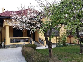 Casa de vânzare 7 camere, în Snagov, zona Central