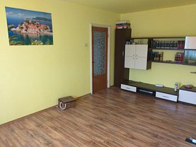 Apartament de vânzare 3 camere, în Bucuresti, zona Lujerului