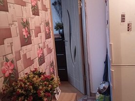 Apartament de vânzare 2 camere, în Bucureşti, zona Rahova