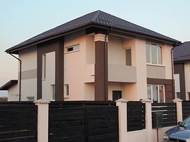 Casa 4 camere în Bacu
