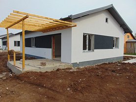 Casa de vânzare 3 camere, în Bacu