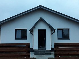 Casa de vânzare 3 camere, în Joita