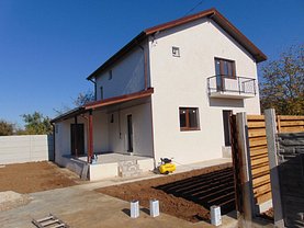 Casa de vânzare 4 camere, în Bâcu