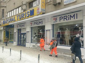 Vânzare spaţiu comercial