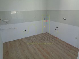 Apartament de vânzare 3 camere, în Timisoara, zona Aradului