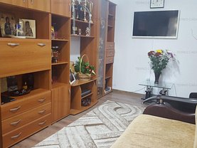 Apartament de vânzare 3 camere, în Bucuresti, zona Titan
