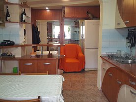 Apartament de vânzare 3 camere, în Bucuresti, zona Basarabia