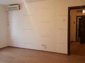 Apartament de vânzare 3 camere, în Bucuresti, zona Central