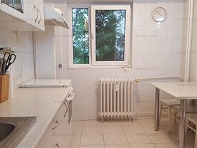 Apartament de închiriat 3 camere, în Bucureşti, zona Calea Călăraşilor