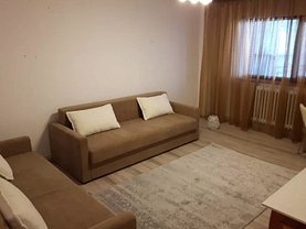 Apartament de închiriat 3 camere, în Iasi, zona Podul de Fier