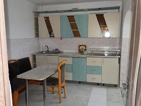 Apartament de vânzare 3 camere, în Iasi, zona Dacia