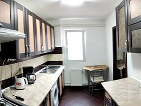 Apartament de închiriat 2 camere, în Iaşi, zona Podu Roş