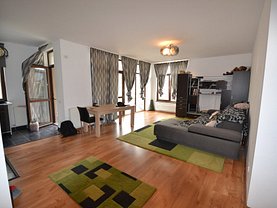 Apartament de vânzare 3 camere, în Dobroesti