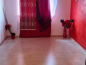 Apartament de vânzare 2 camere, în Floreşti, zona Central
