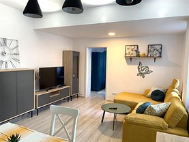 Apartament de închiriat 2 camere, în Cluj-Napoca, zona Central