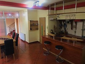 Casa de închiriat 5 camere, în Cluj-Napoca, zona Aeroport