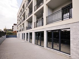 Vânzare spaţiu comercial