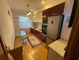 Apartament de închiriat 3 camere, în Constanţa, zona Tomis Plus
