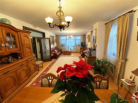 Casa de vânzare 6 camere, în Iaşi, zona Bucium