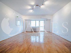 Apartament de închiriat 3 camere, în Bucuresti, zona Decebal