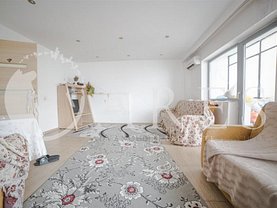 Apartament de vânzare 3 camere, în Bucureşti, zona Decebal