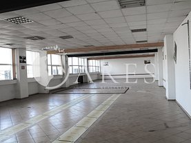 Vânzare spaţiu industrial