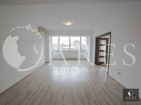 Închiriere spaţiu comercial