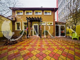 Casa de închiriat 7 camere, în Bucureşti, zona Iancului
