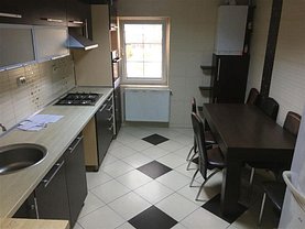 Apartament de închiriat 3 camere în Bistrita, Calea Moldovei