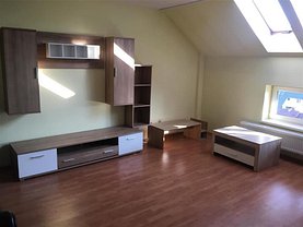 Apartament de închiriat 3 camere în Bistrita, Unirea