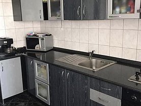Apartament de închiriat 3 camere, în Braşov, zona Florilor