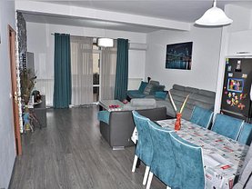 Apartament de vânzare 3 camere în Bistrita, Central