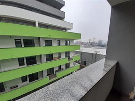 Apartament de vânzare 3 camere în Bistrita, Central