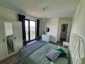 Apartament de închiriat 3 camere, în Braşov, zona Bartolomeu