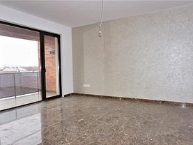 Apartament de vânzare 3 camere în Bistrita, Est