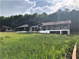 Casa 3 camere în Bistrita, Central