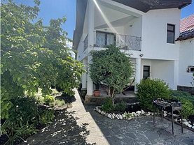 Casa de închiriat 6 camere, în Cristian, zona Central