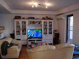 Casa de vânzare 4 camere, în Bucuresti, zona Pipera