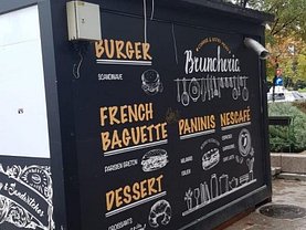 Închiriere spaţiu comercial