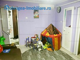 Apartament de vânzare 2 camere, în Tulcea, zona Neptun