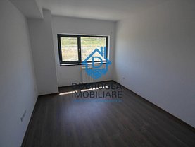 Apartament de vânzare 2 camere în Tulcea, Central