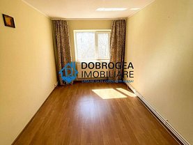 Apartament de vânzare 3 camere în Tulcea, Peco