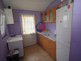 Casa de vânzare 4 camere, în Mineri