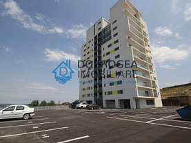 Închiriere spaţiu comercial